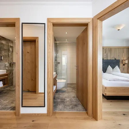 Almschloessl & Schrotteralm 4* オーバータウエルン