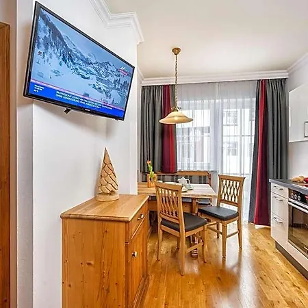 Almschloessl & Schrotteralm Apart-hotel 4*