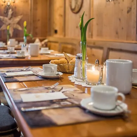 Almschloessl & Schrotteralm オーバータウエルン