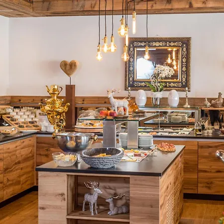 Almschloessl & Schrotteralm オーバータウエルン