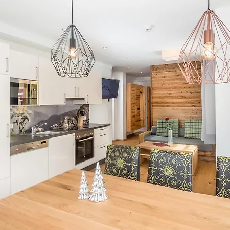 Almschloessl & Schrotteralm オーバータウエルン