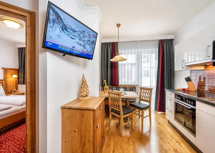 Almschloessl & Schrotteralm 4* Obertauern