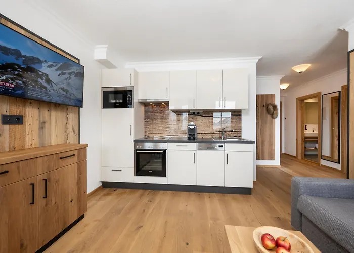 Almschloessl & Schrotteralm 4*