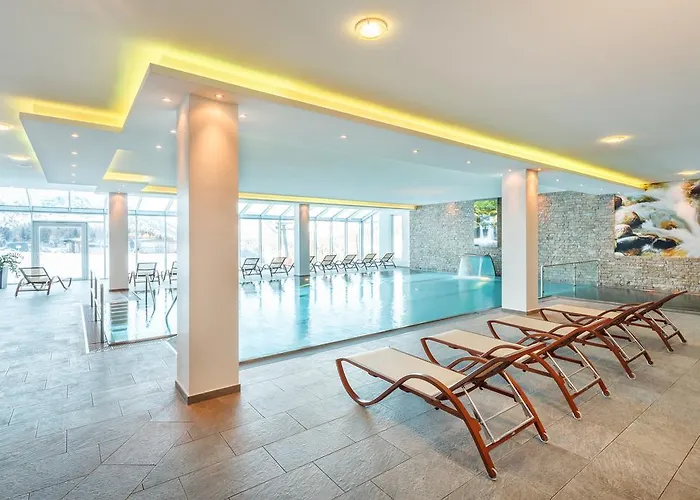 Almschloessl & Schrotteralm 4*