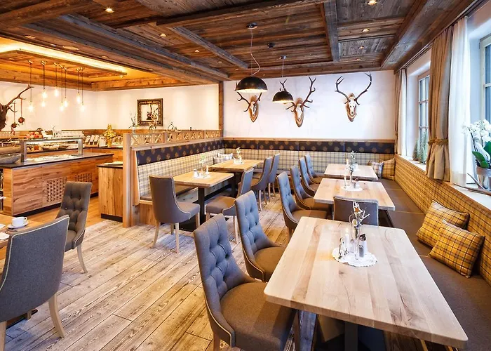 Almschloessl & Schrotteralm Aparthotel Obertauern