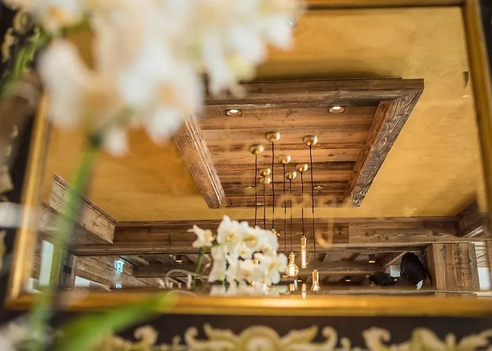 Aparthotel Almschloessl & Schrotteralm 4*