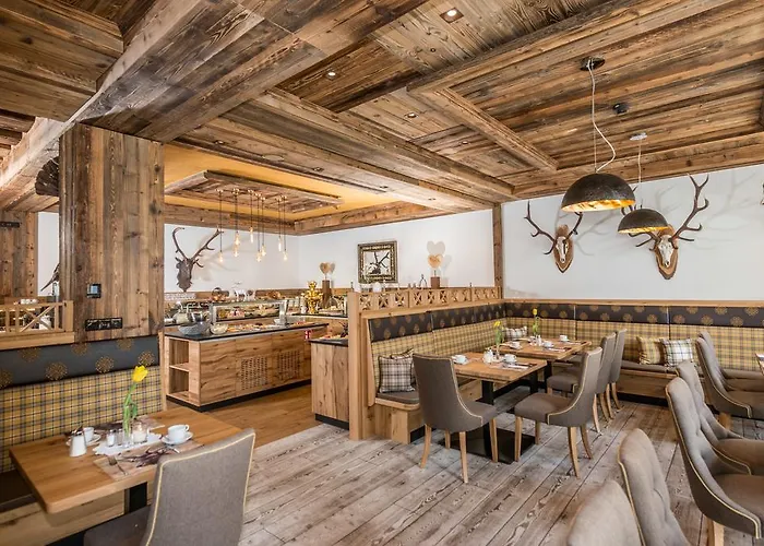 Almschloessl & Schrotteralm Aparthotel Obertauern